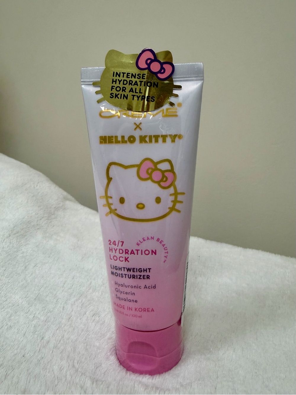 The Crème X Hello Kitty 24/7 Hydration Lock Lightweight Moisturizer